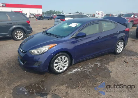 2013 Hyundai Elantra Gls/Limited from USA, damaged, VIN 5NPDH4AE9DH194015